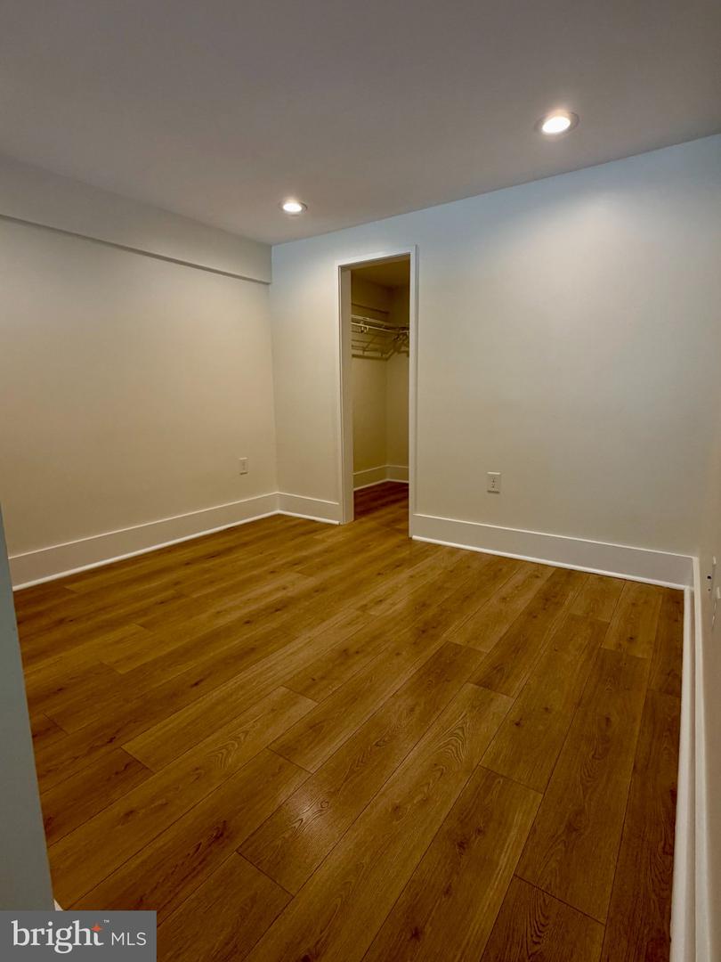 631 S Broadway #202 Property Photo 7