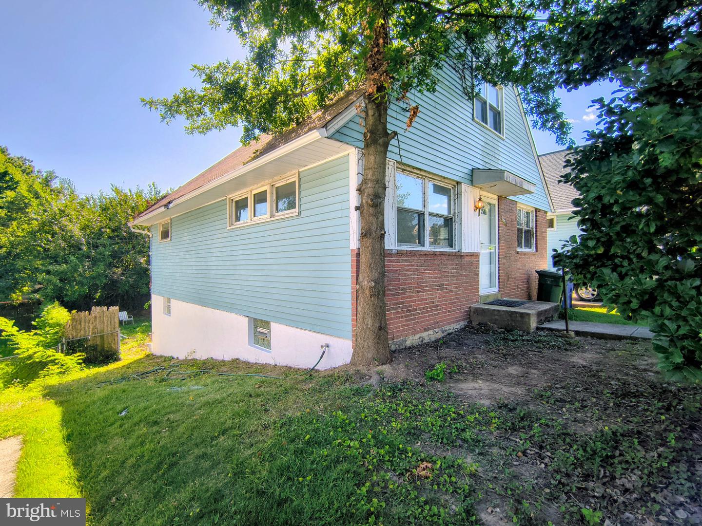 2713 Chesley Ave Property Photo 13