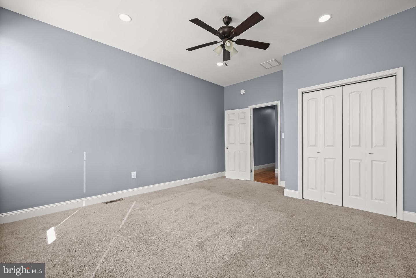MDBA2231420 Property Photo 18
