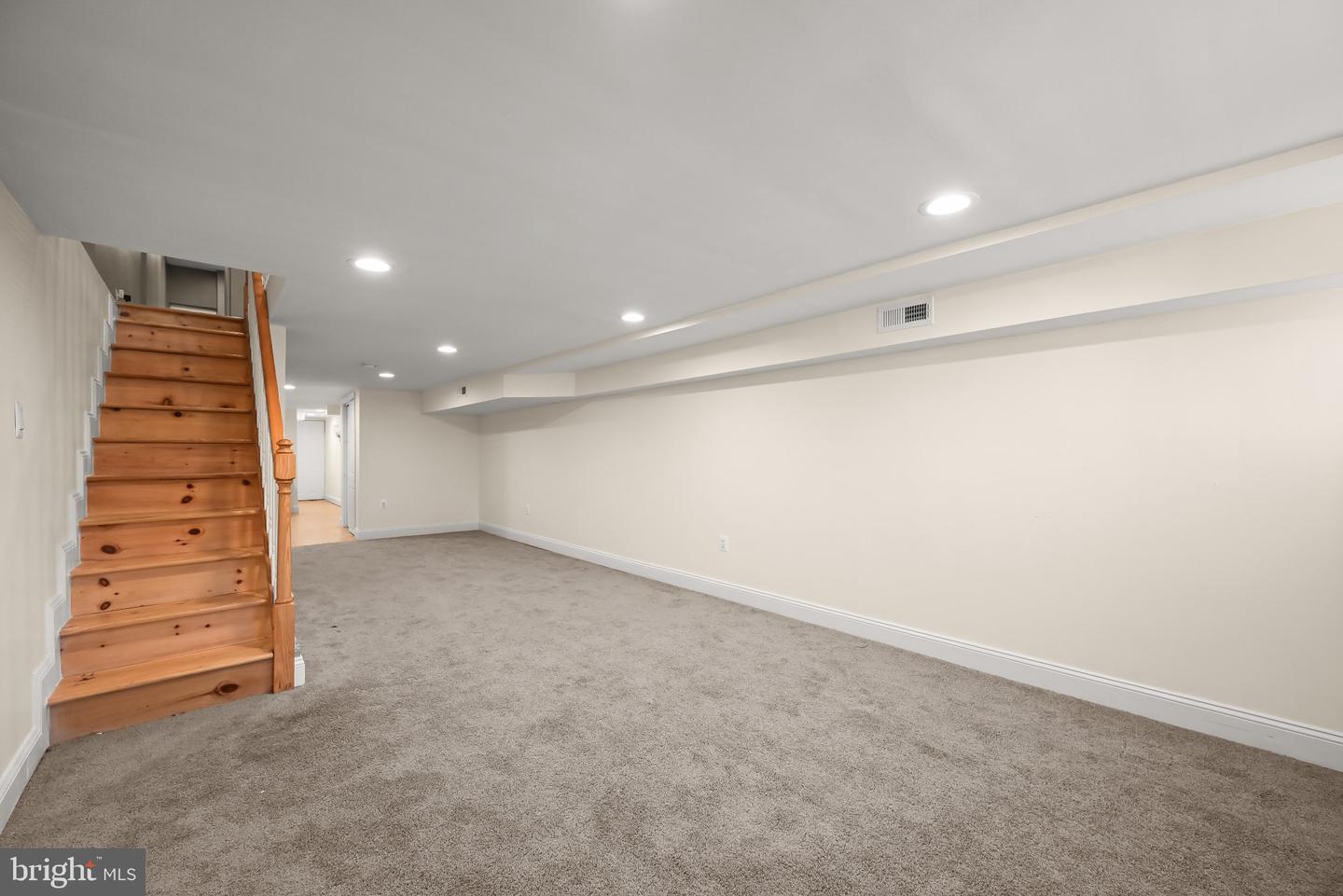MDBA2231420 Property Photo 26