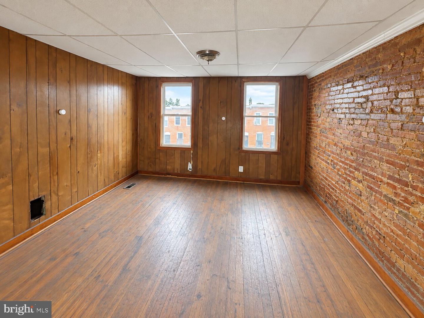 517 S Bentalou St S Property Photo 5