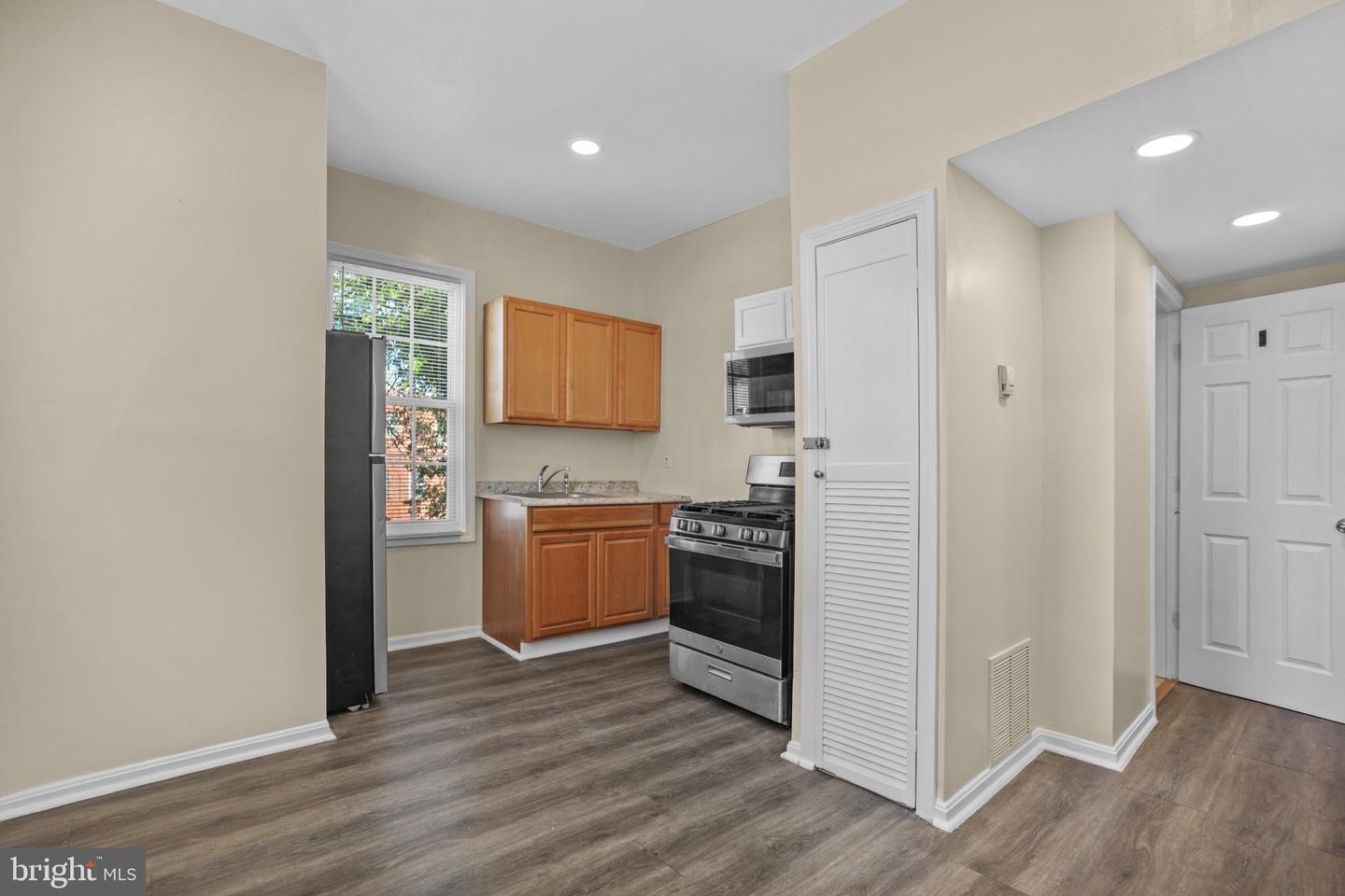 3730 Belle Ave Property Photo 5