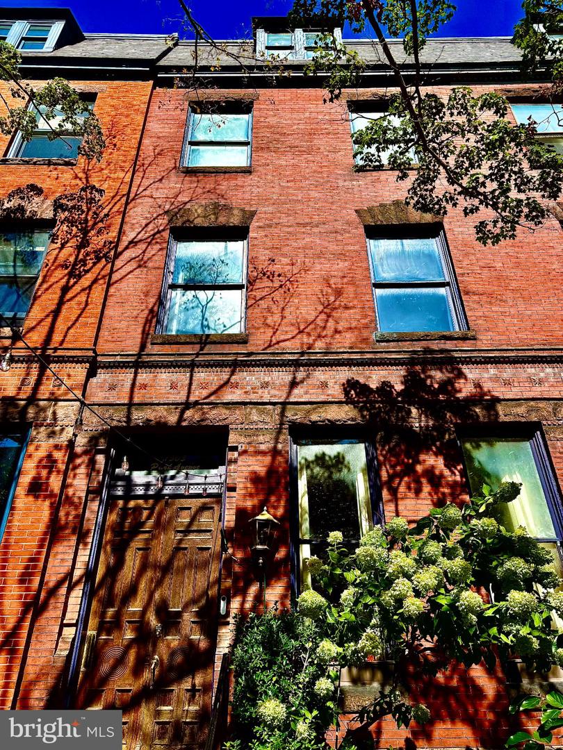 1505 Park Ave Property Photo 1