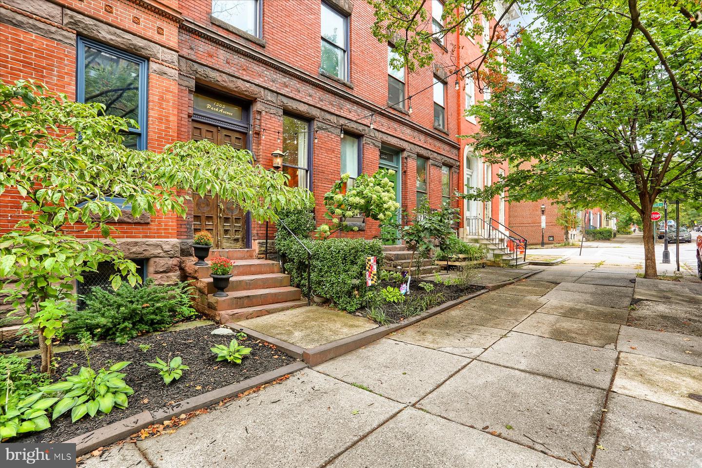 1505 Park Ave Property Photo 3