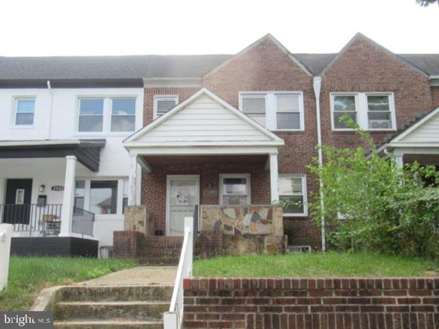 2505 LOYOLA SWAY Property Photo 1