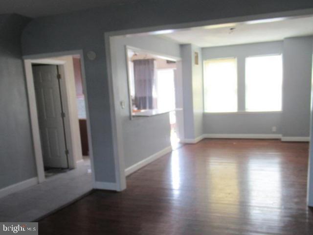 2505 Loyola Sway Property Photo 5