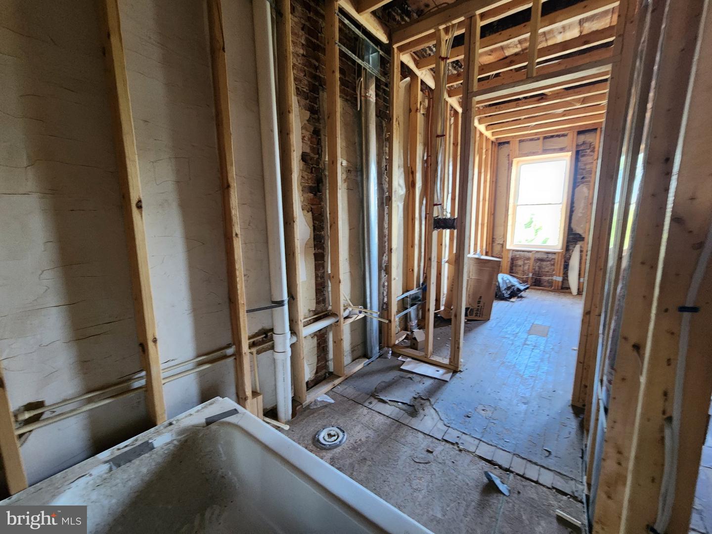1714 N Montford Ave Property Photo 12