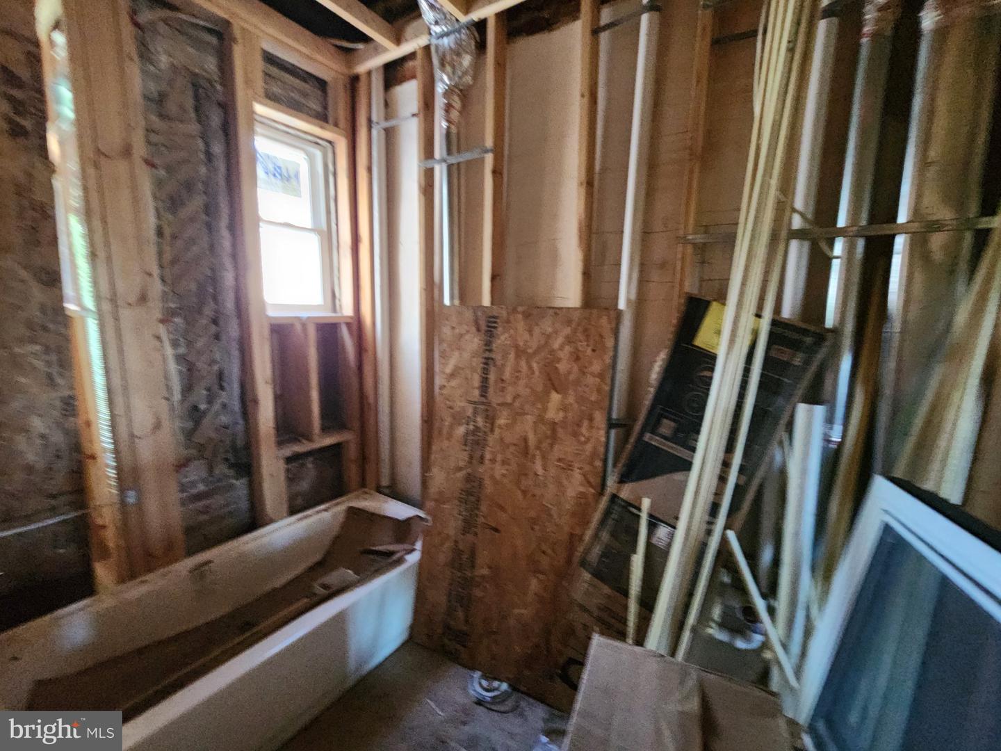 1714 N Montford Ave Property Photo 17