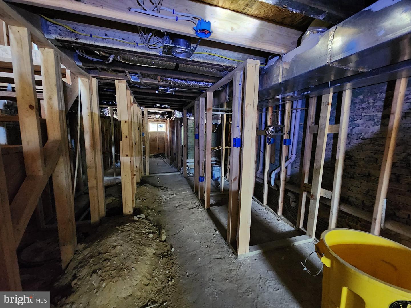 1714 N Montford Ave Property Photo 18