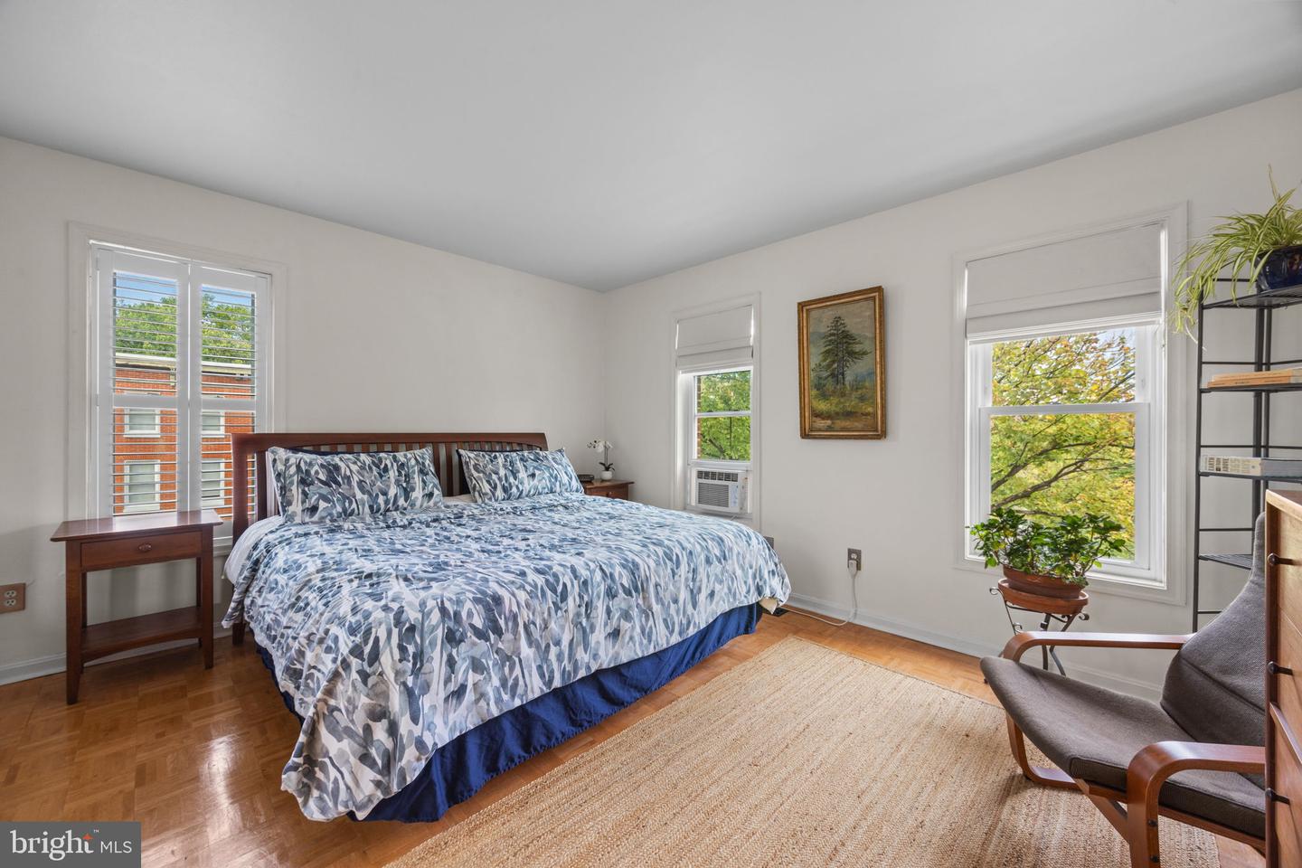 1063 W Barre Property Photo 40