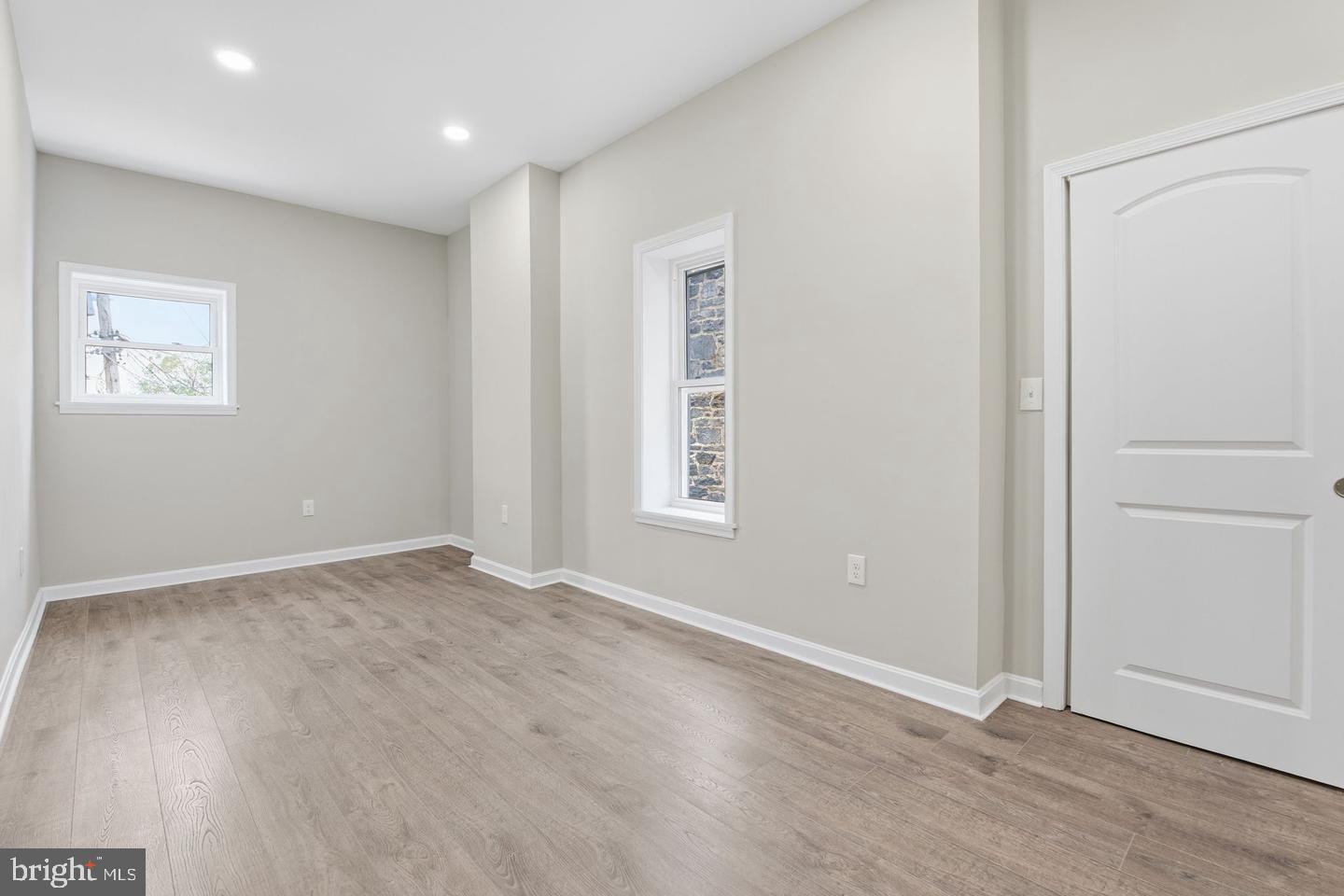 1032 N Fulton Ave Property Photo 14