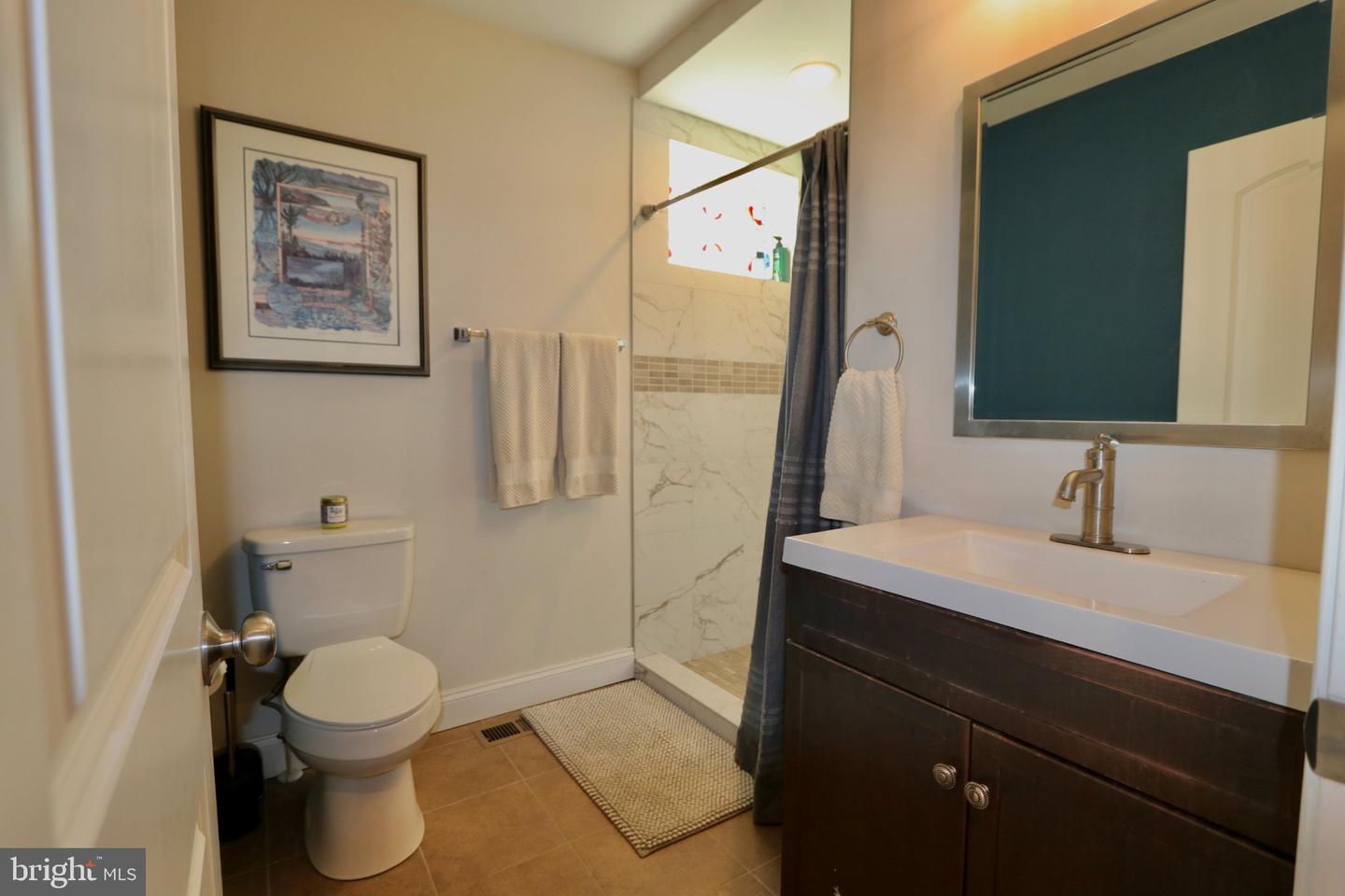 1 N Bradford St Property Photo 11