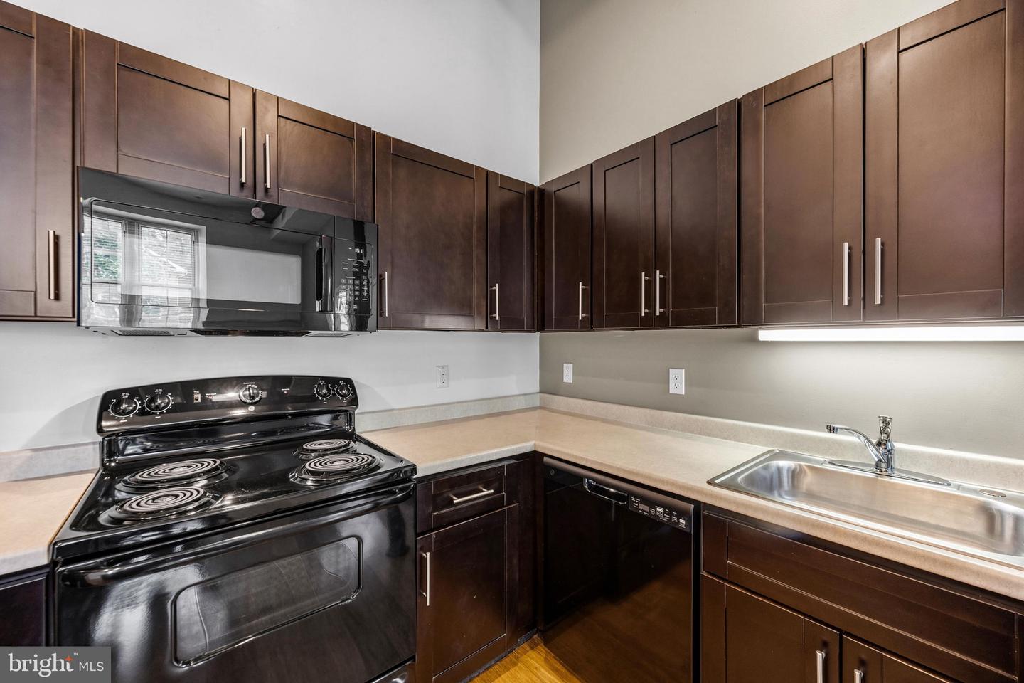 1500 Union #221 Property Photo 25