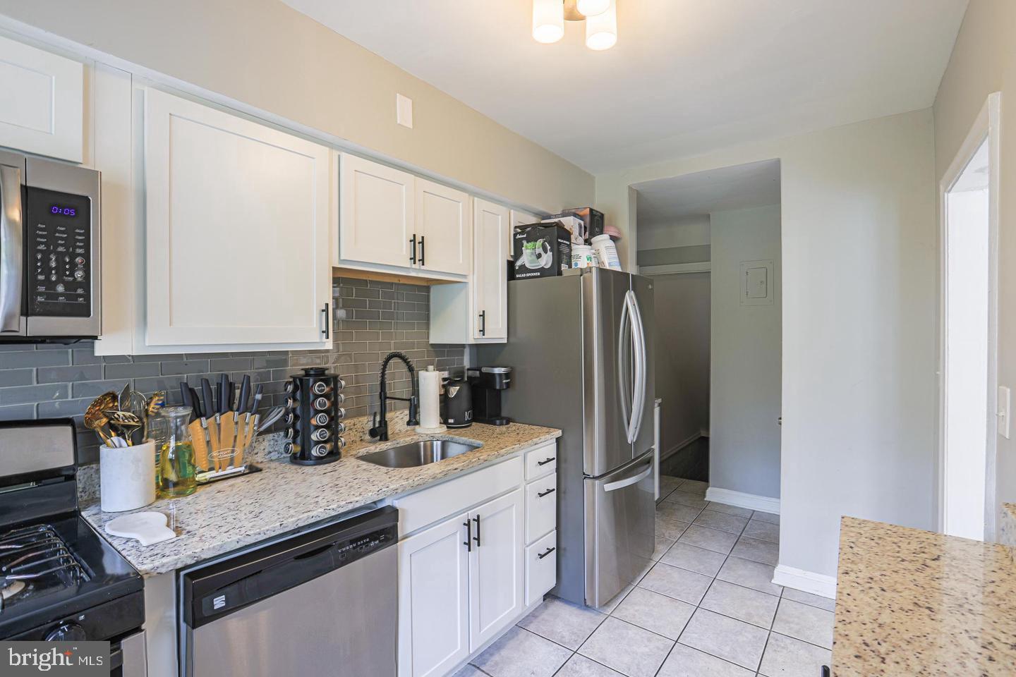 1207 Northview Rd Property Photo 10