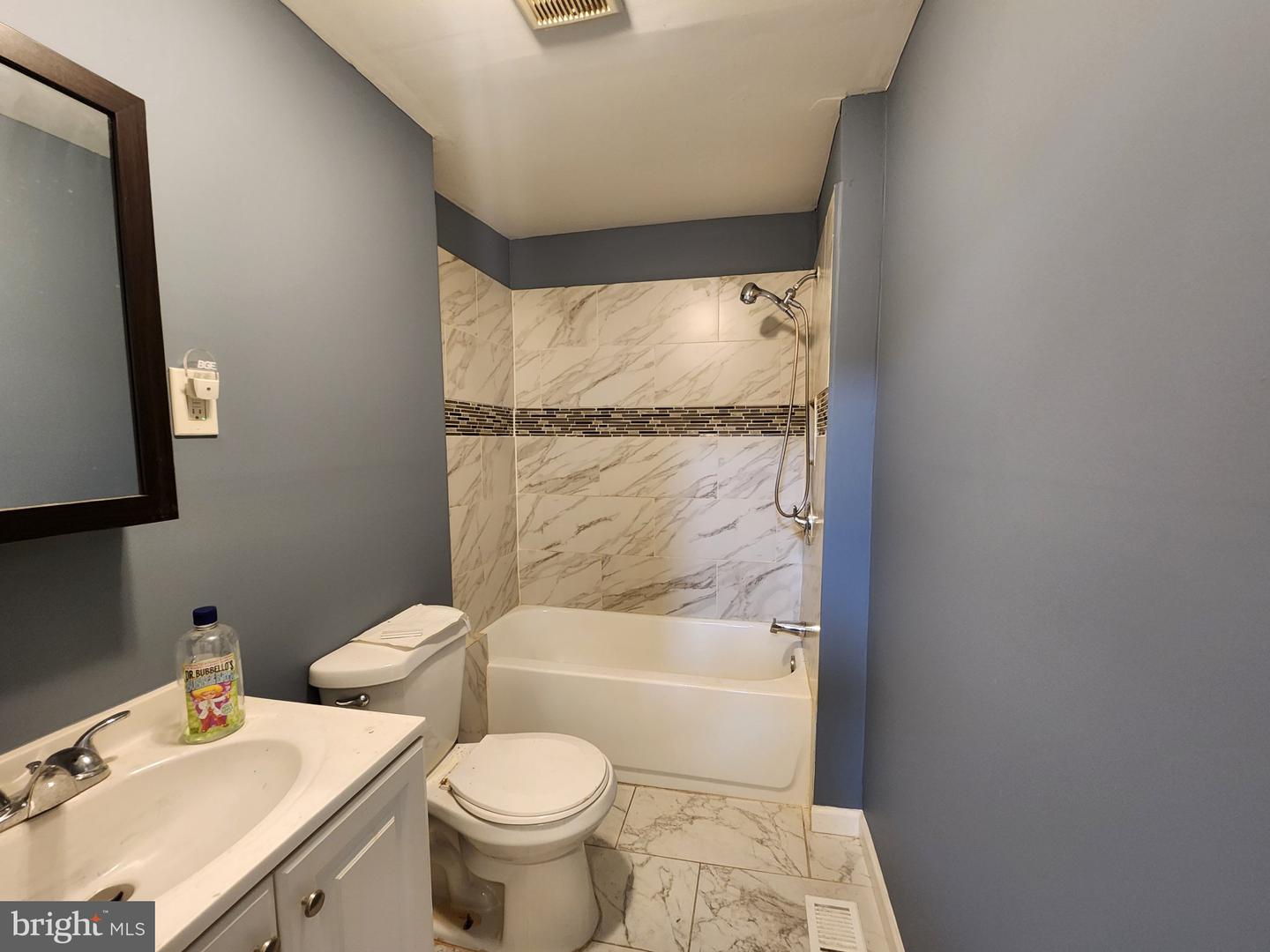 2865 W Lafayette Ave Property Photo 21