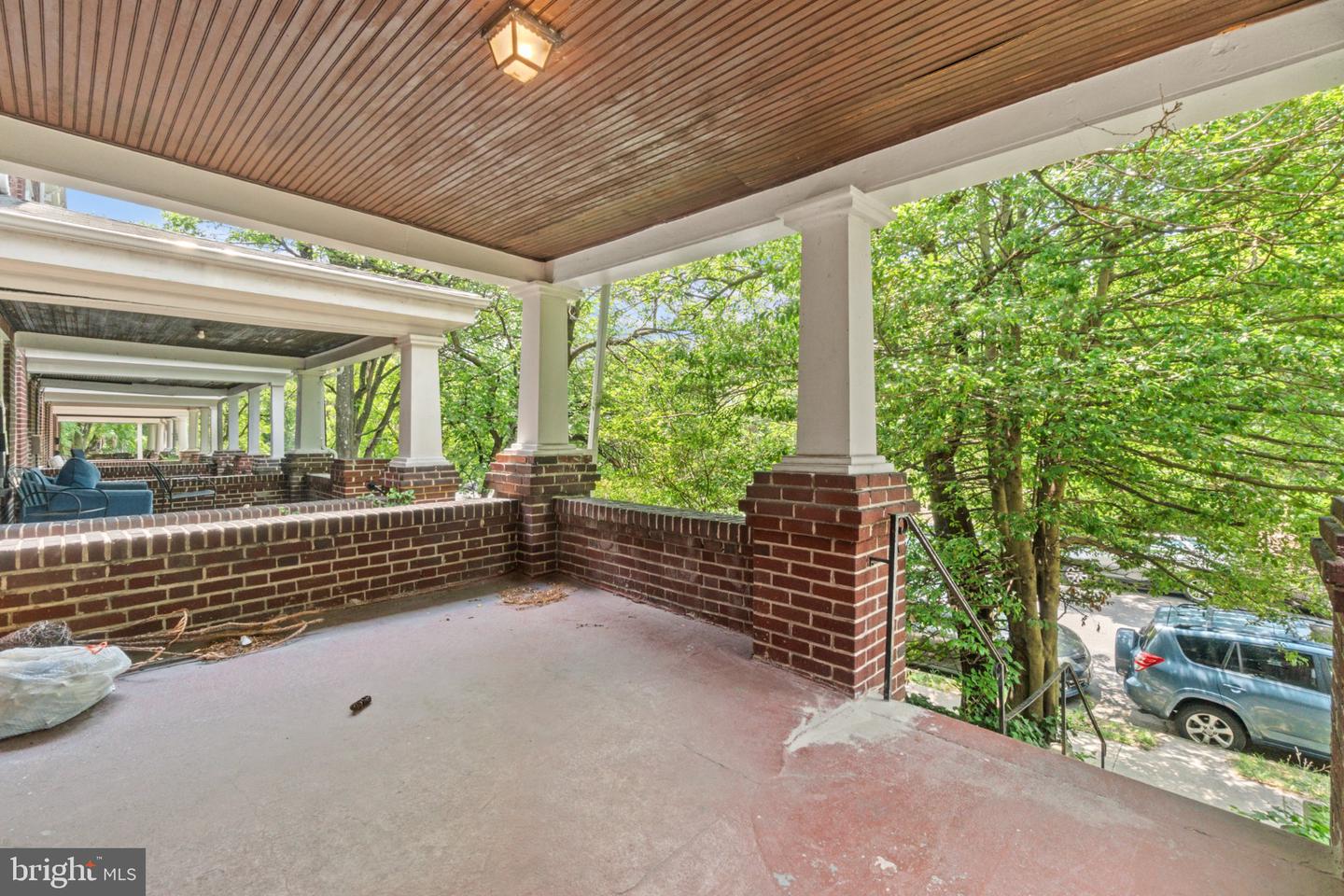 3211 Guilford Ave Property Photo 3