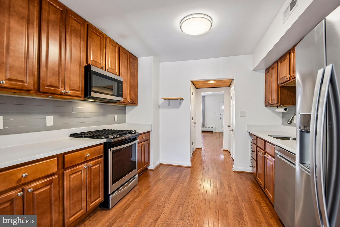 1425 Decatur St Property Photo 14