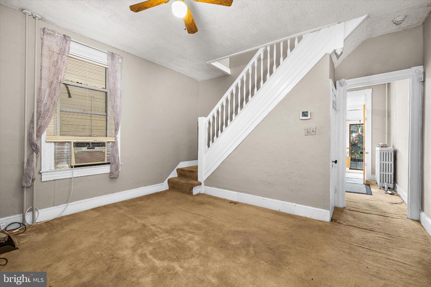 3246 Kingsley St Property Photo 11