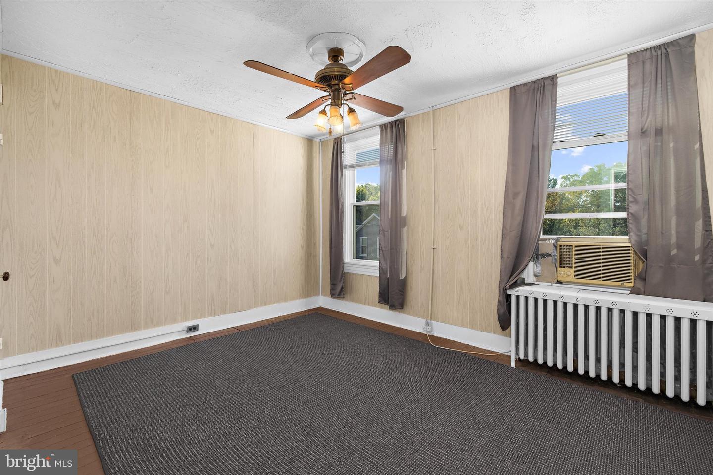 3246 Kingsley St Property Photo 18