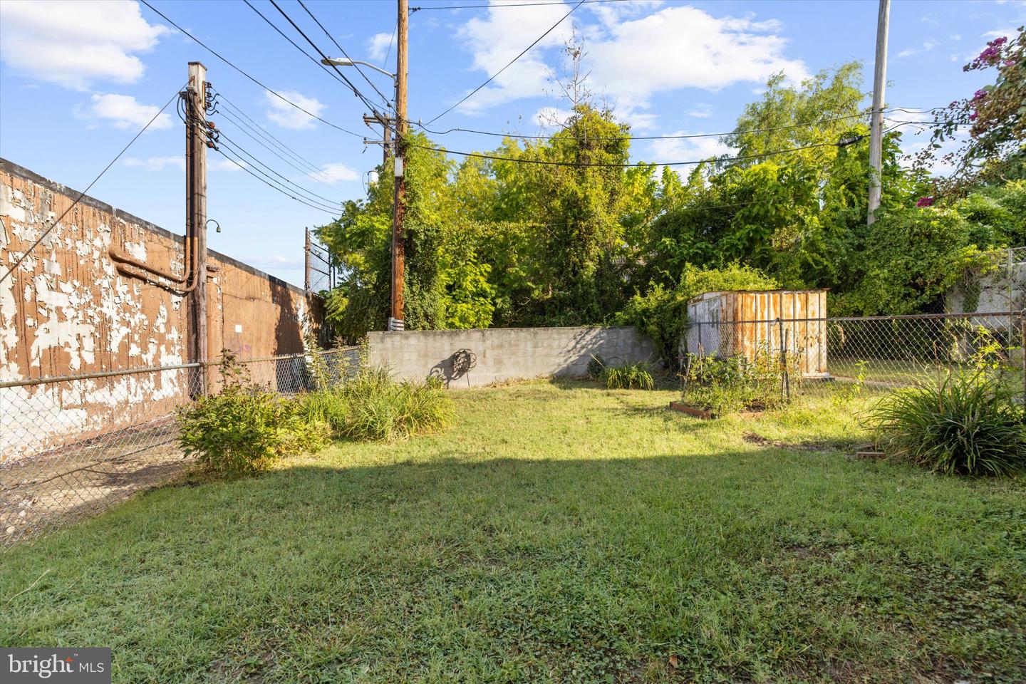 3246 Kingsley St Property Photo 31
