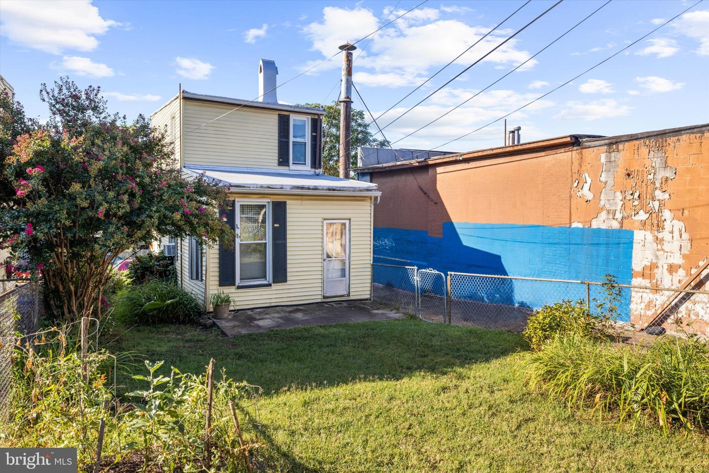 3246 Kingsley St Property Photo 35