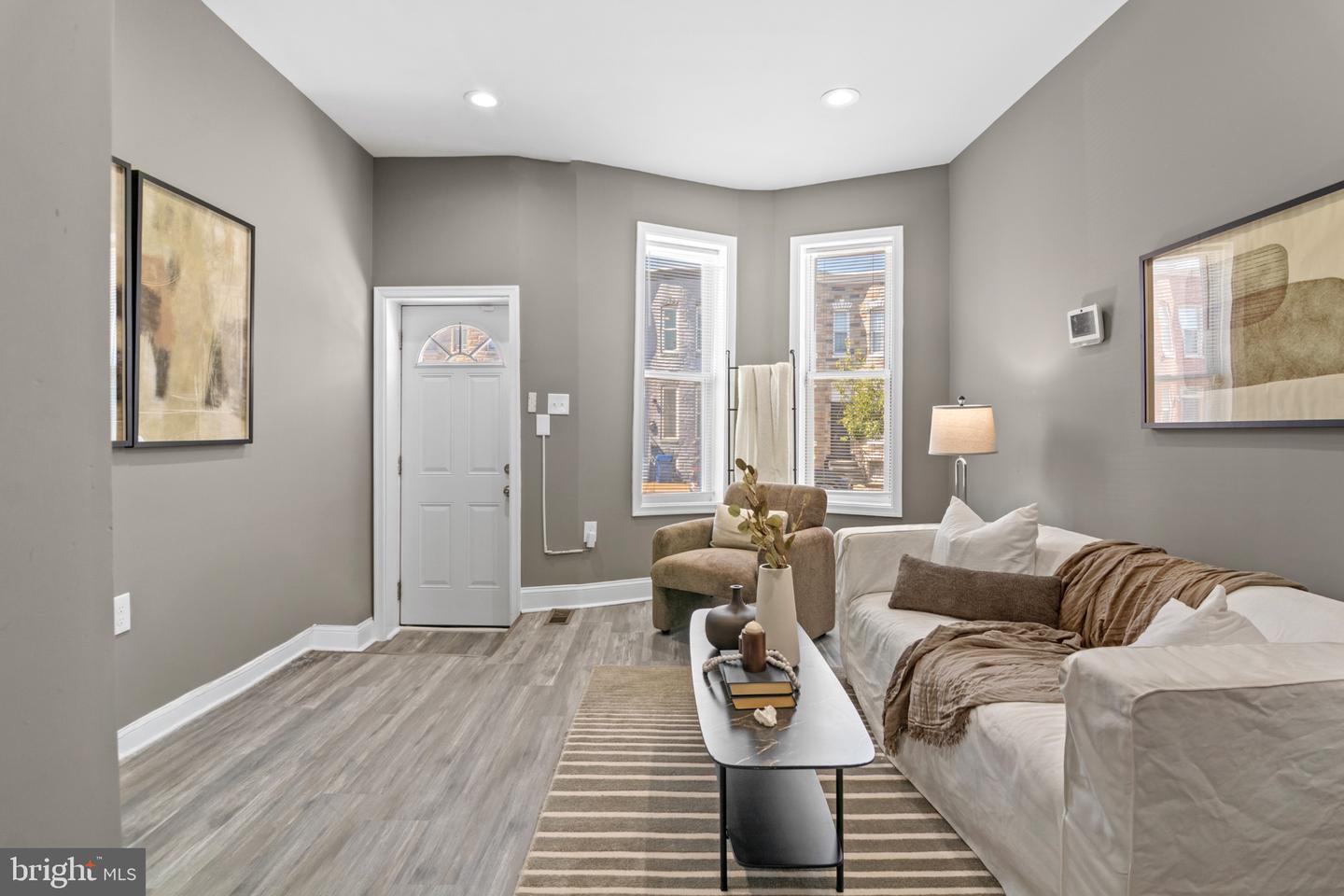 1225 Carroll St Property Photo 5