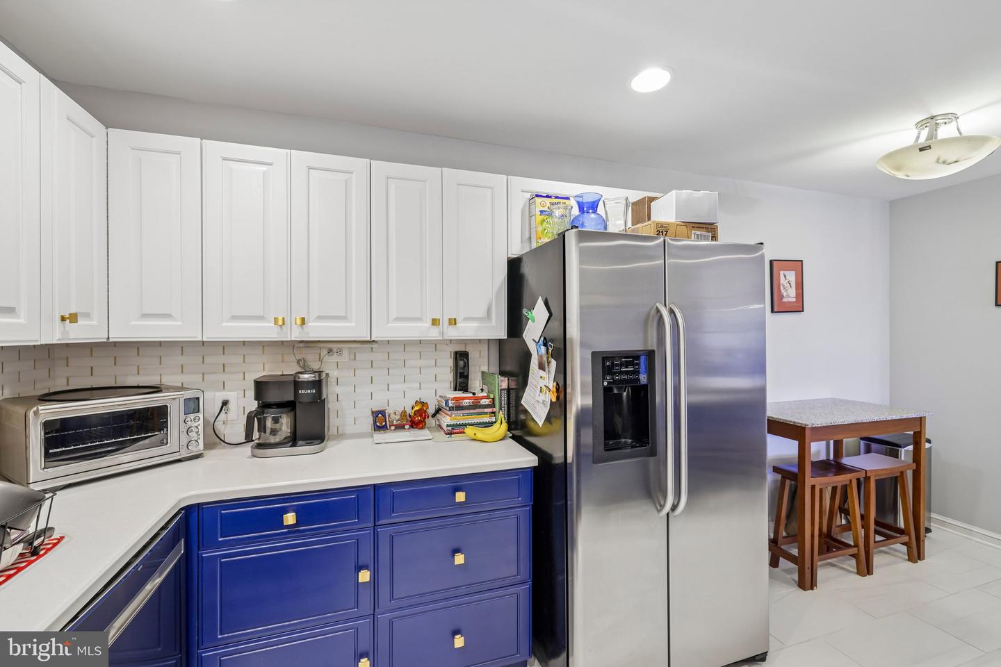 10 E Lee St #802 Property Photo 20