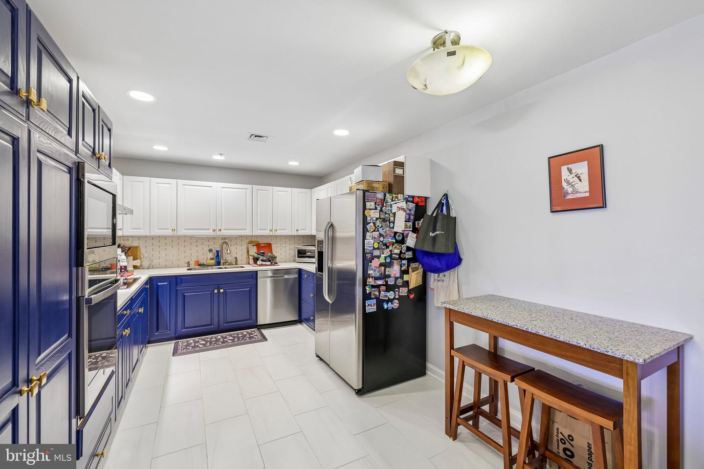 10 E Lee St #802 Property Photo 21