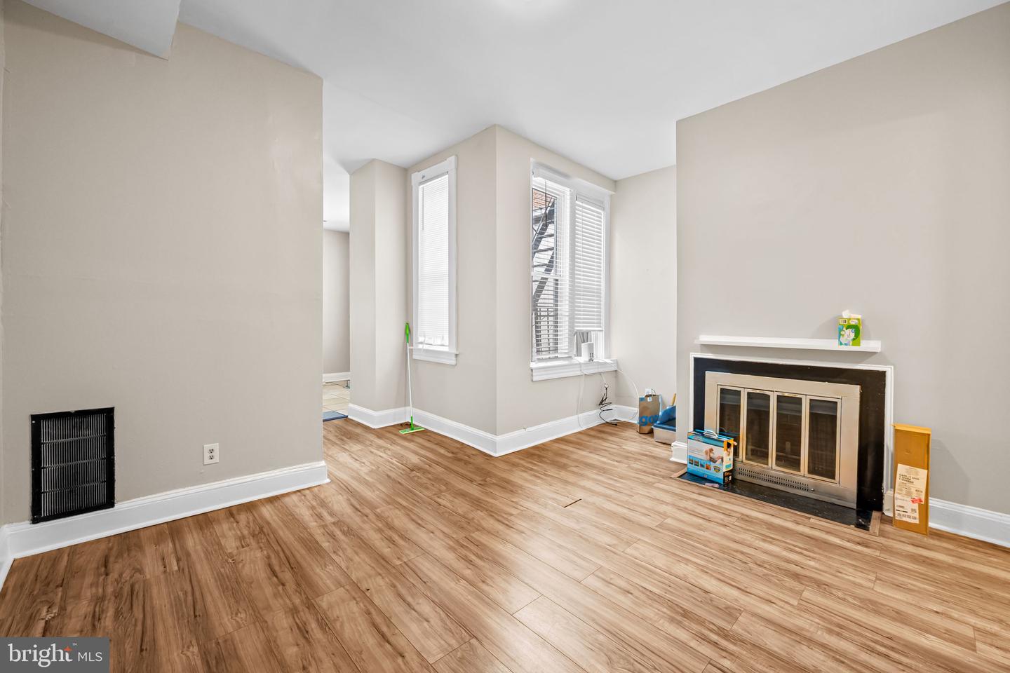 1710 Saint Paul St Property Photo 32