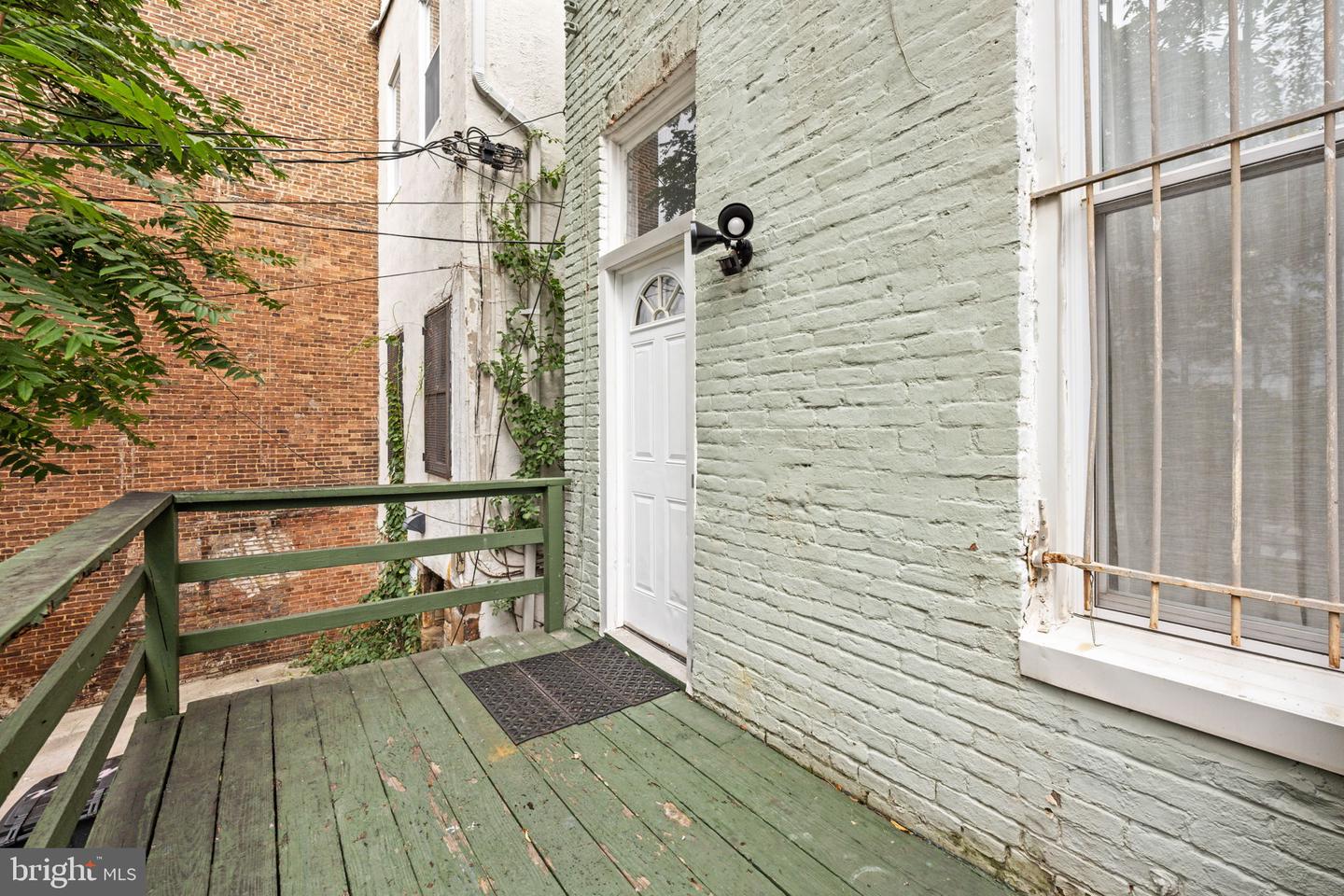 1710 Saint Paul St Property Photo 41