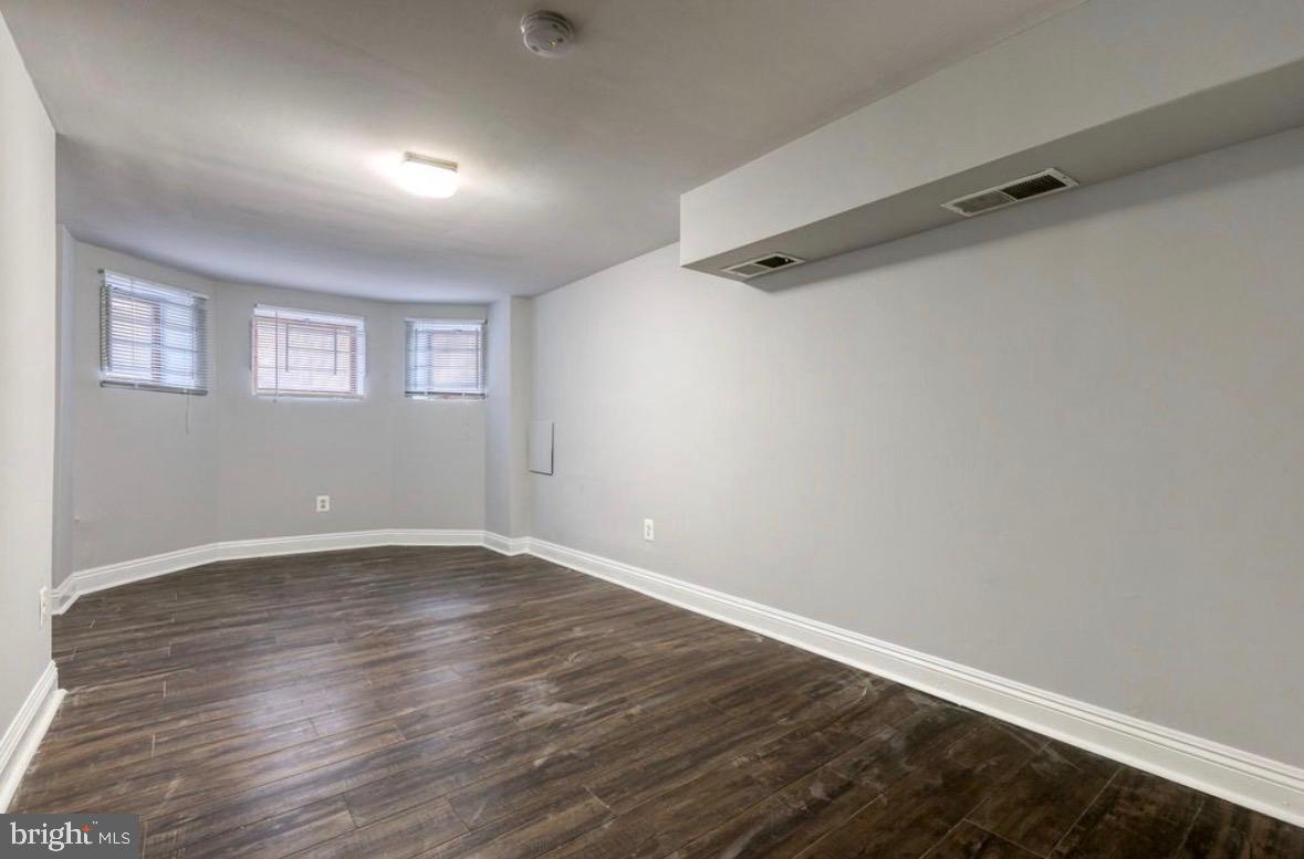 1710 Saint Paul St Property Photo 53