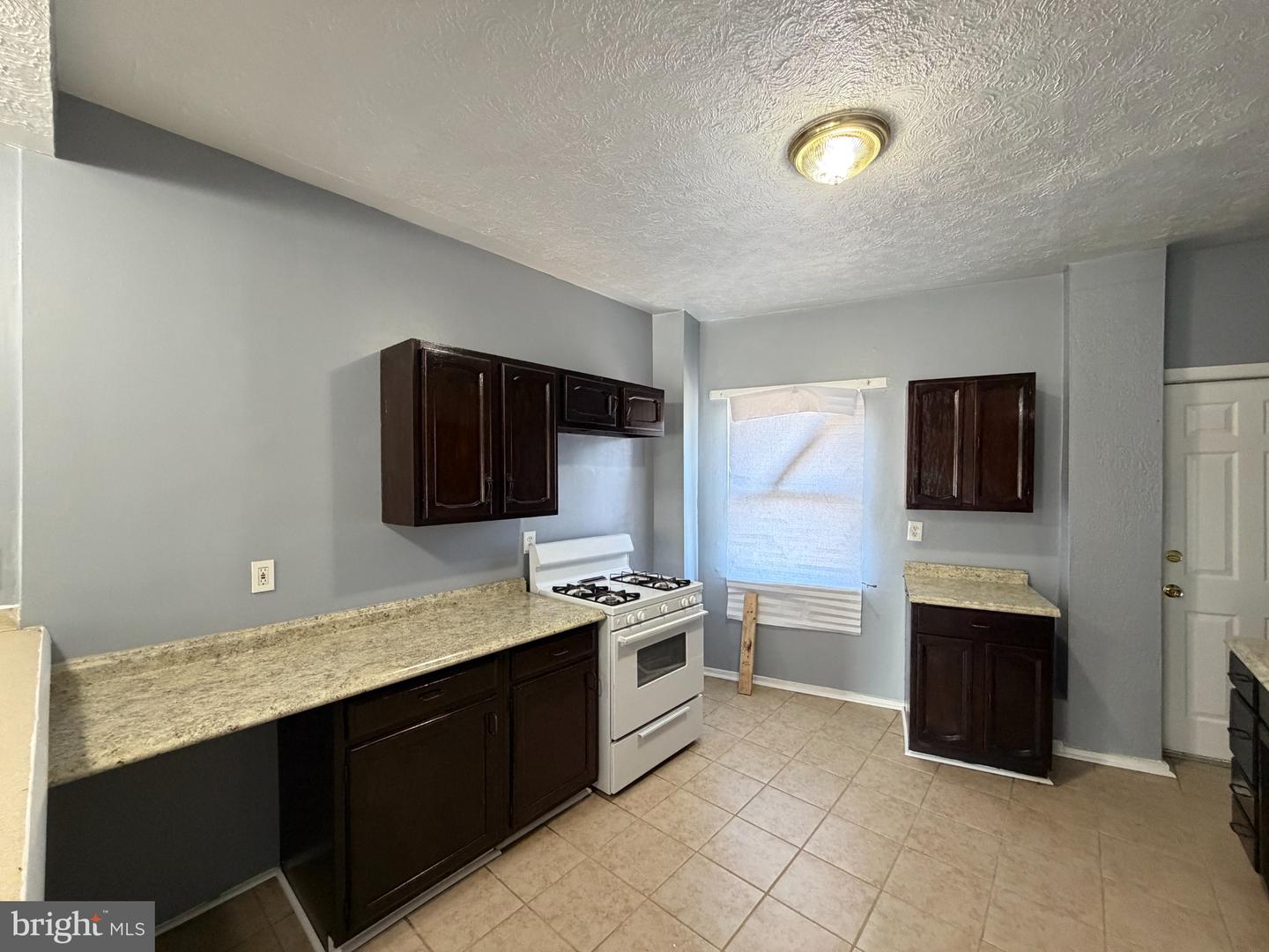 2671 Saint Benedict St Property Photo 7