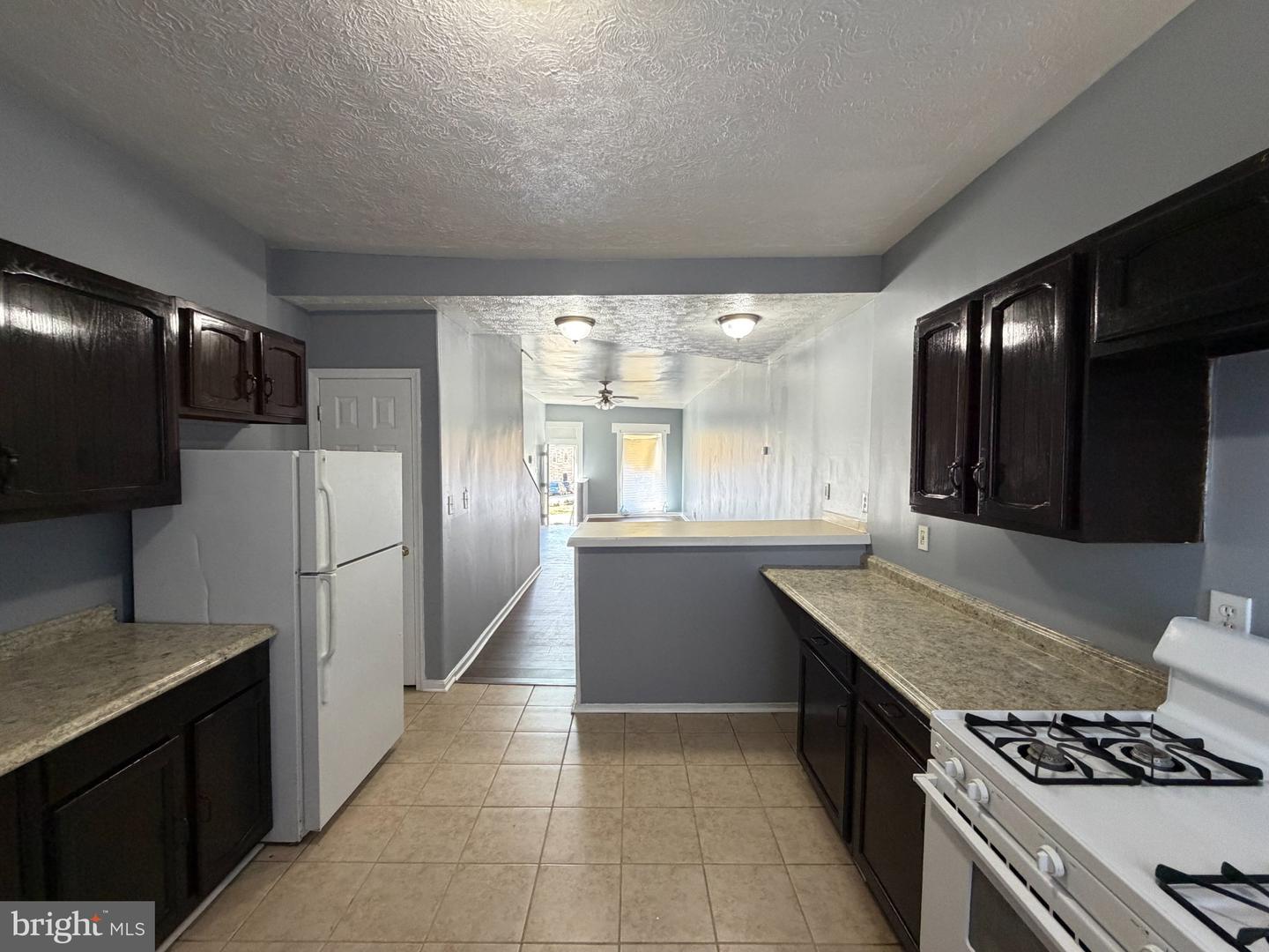 2671 Saint Benedict St Property Photo 8