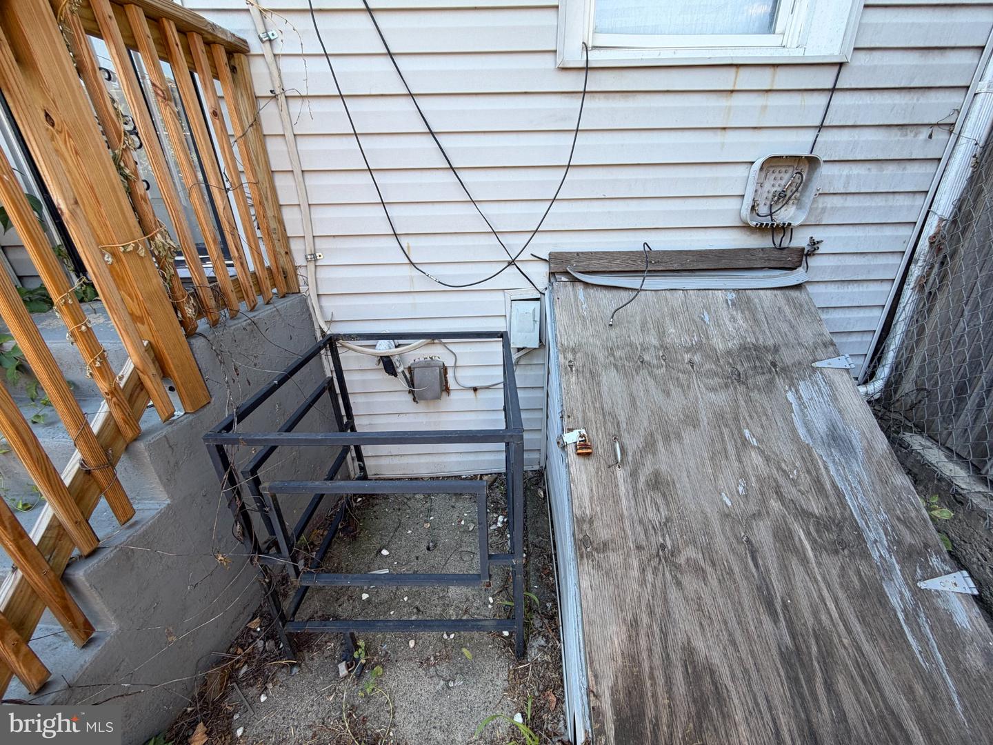2671 Saint Benedict St Property Photo 17