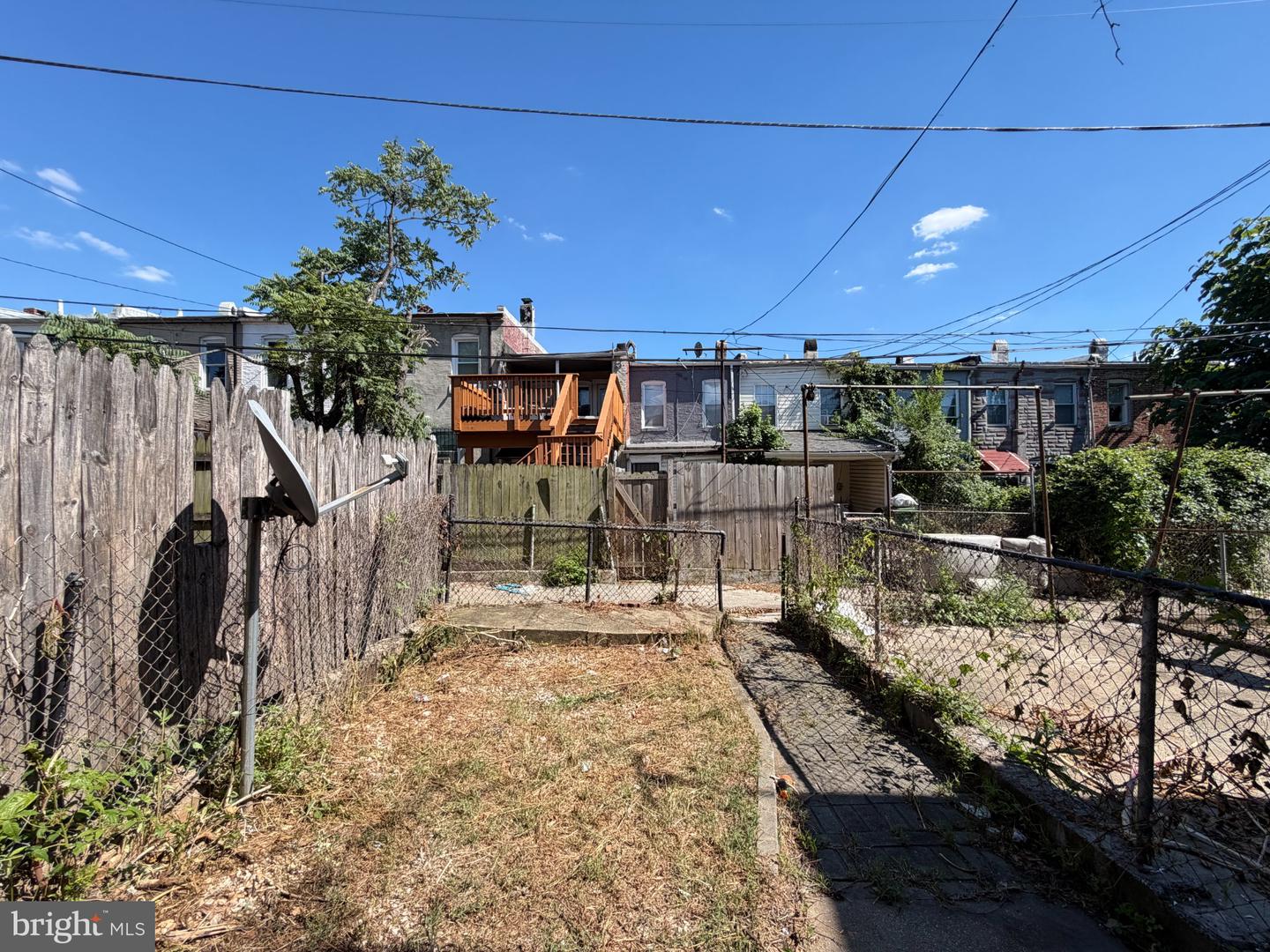 2671 Saint Benedict St Property Photo 27