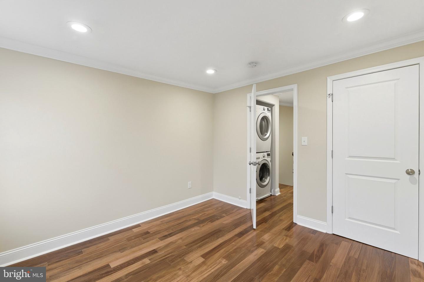 337 S Bouldin St Property Photo 19