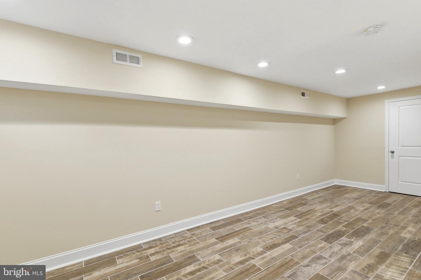 337 S Bouldin St Property Photo 22