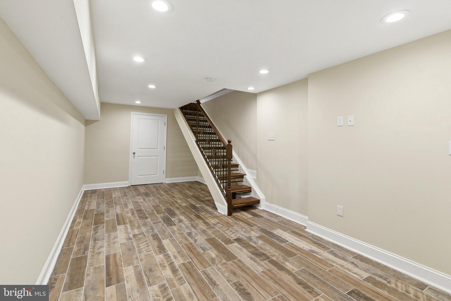 337 S Bouldin St Property Photo 23