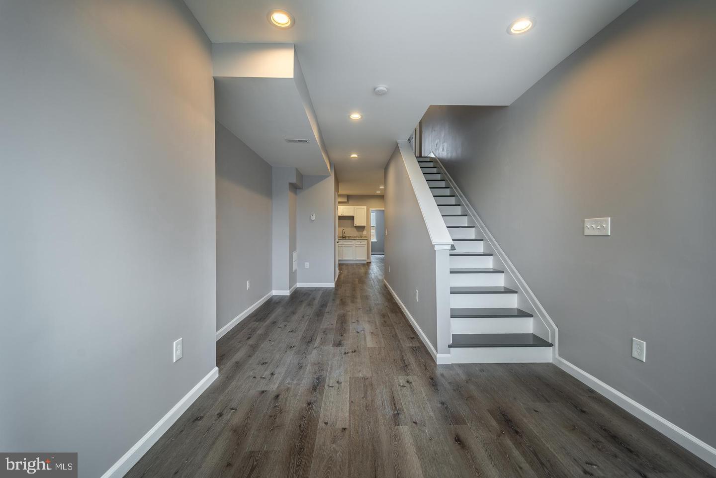 1115 N Collington Ave Property Photo 4