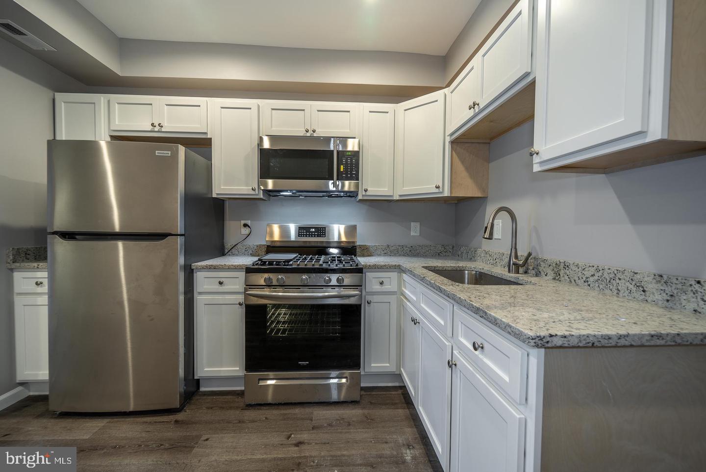 1115 N Collington Ave Property Photo 15