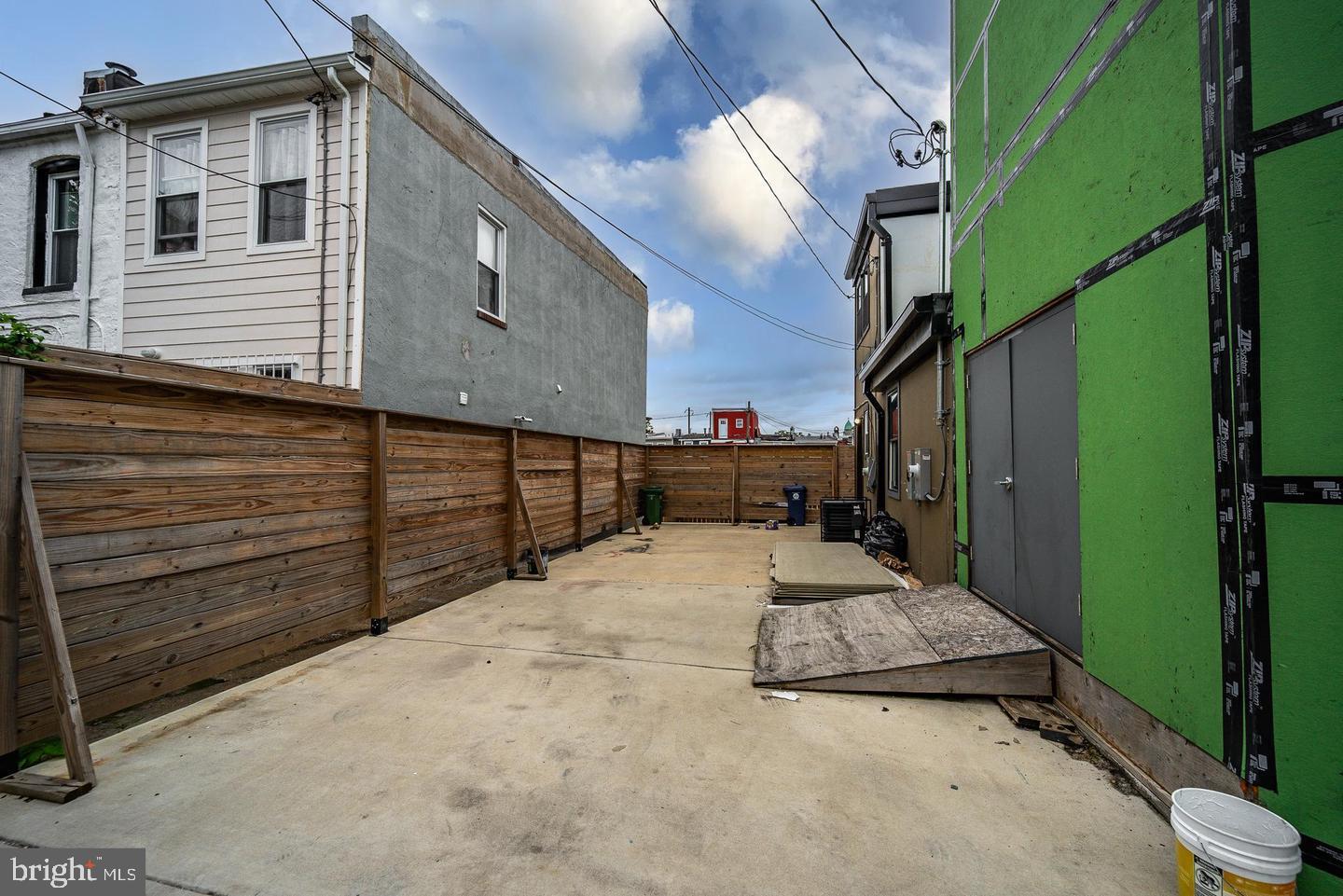 1115 N Collington Ave Property Photo 41