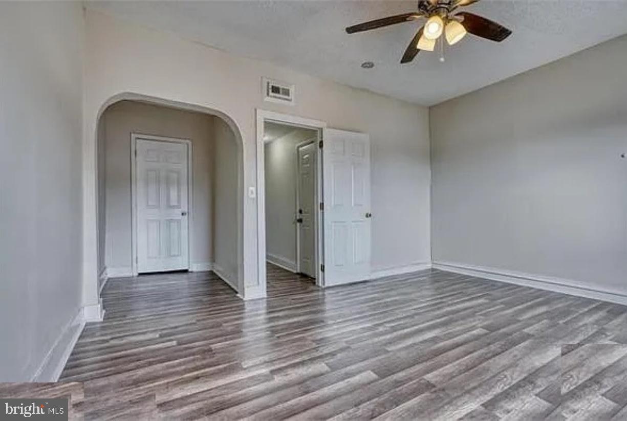 748 Reservoir St #3 Property Photo 2