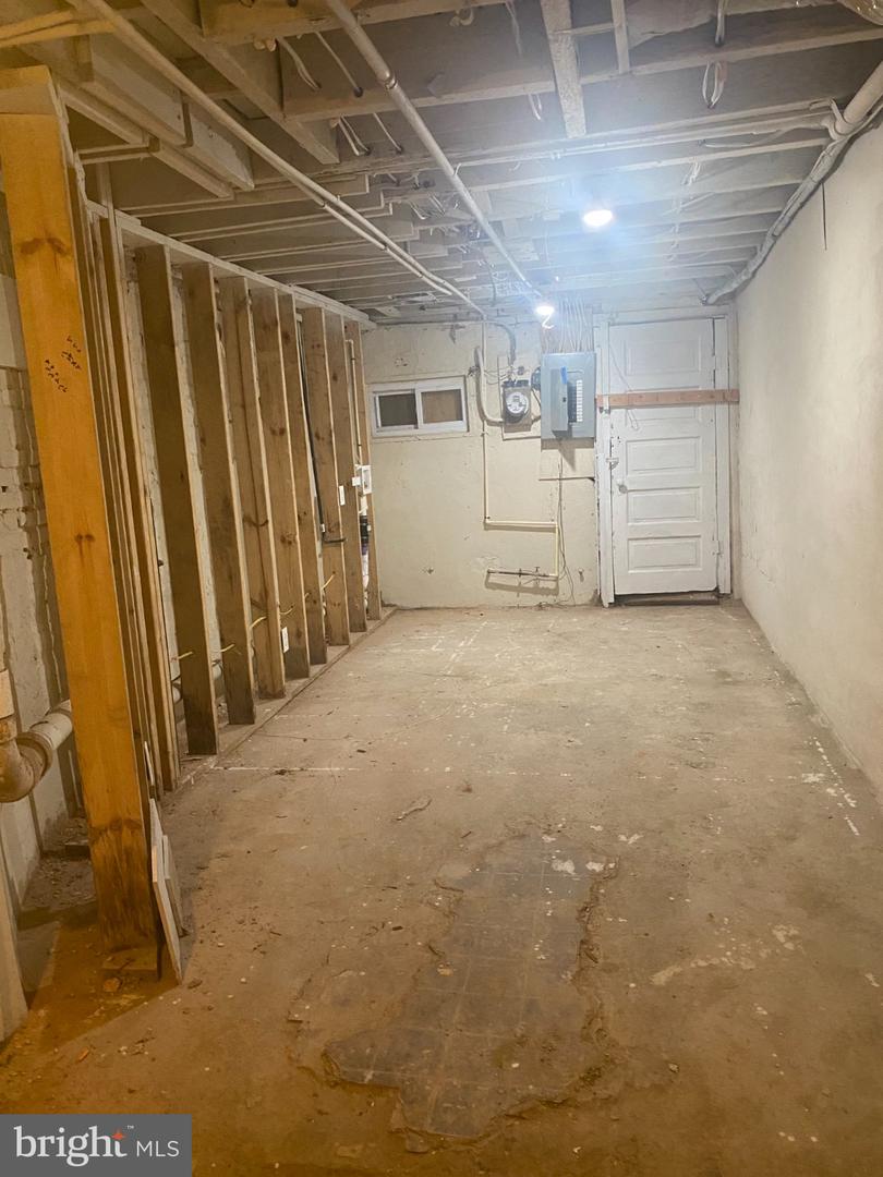 2720 Parkwood Ave Property Photo 12