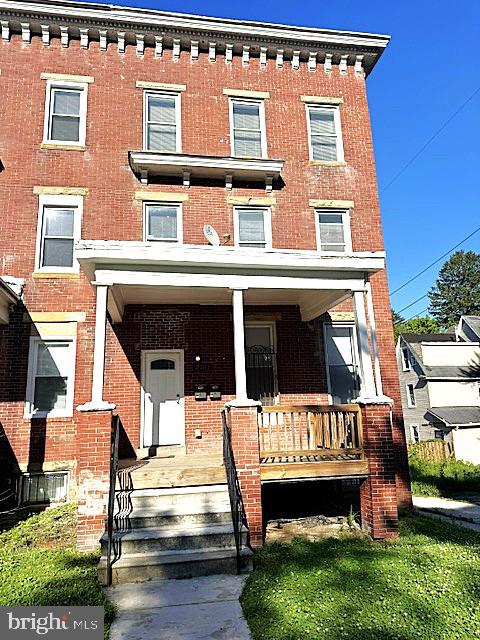 2101 CHELSEA TER #2 Property Photo 1