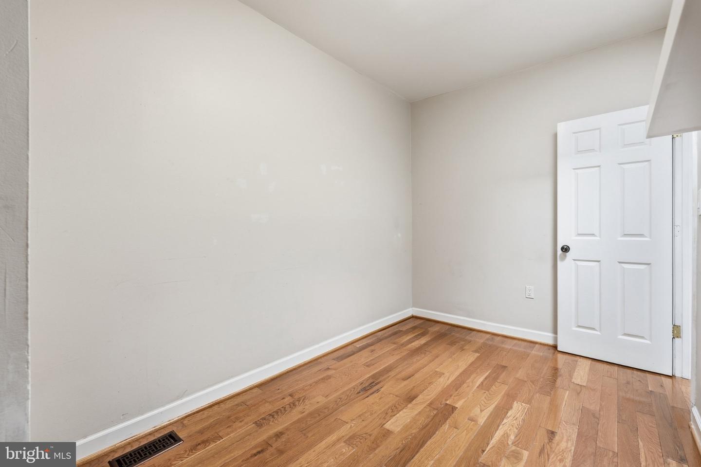 2160 Druid Park Dr Property Photo 19