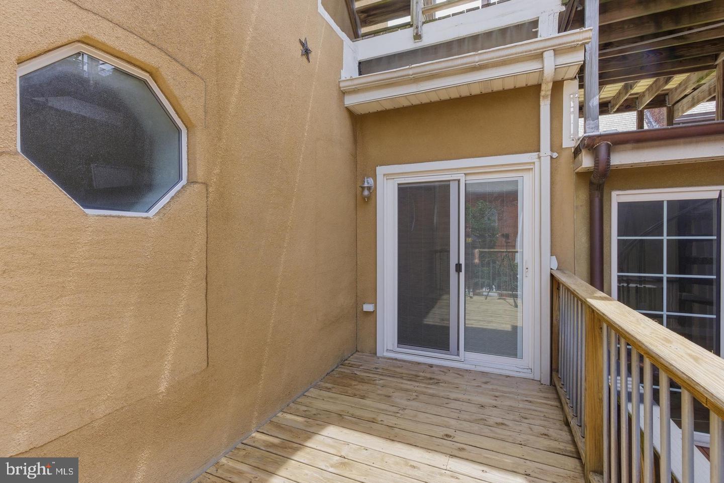 11 E Ostend St Property Photo 35
