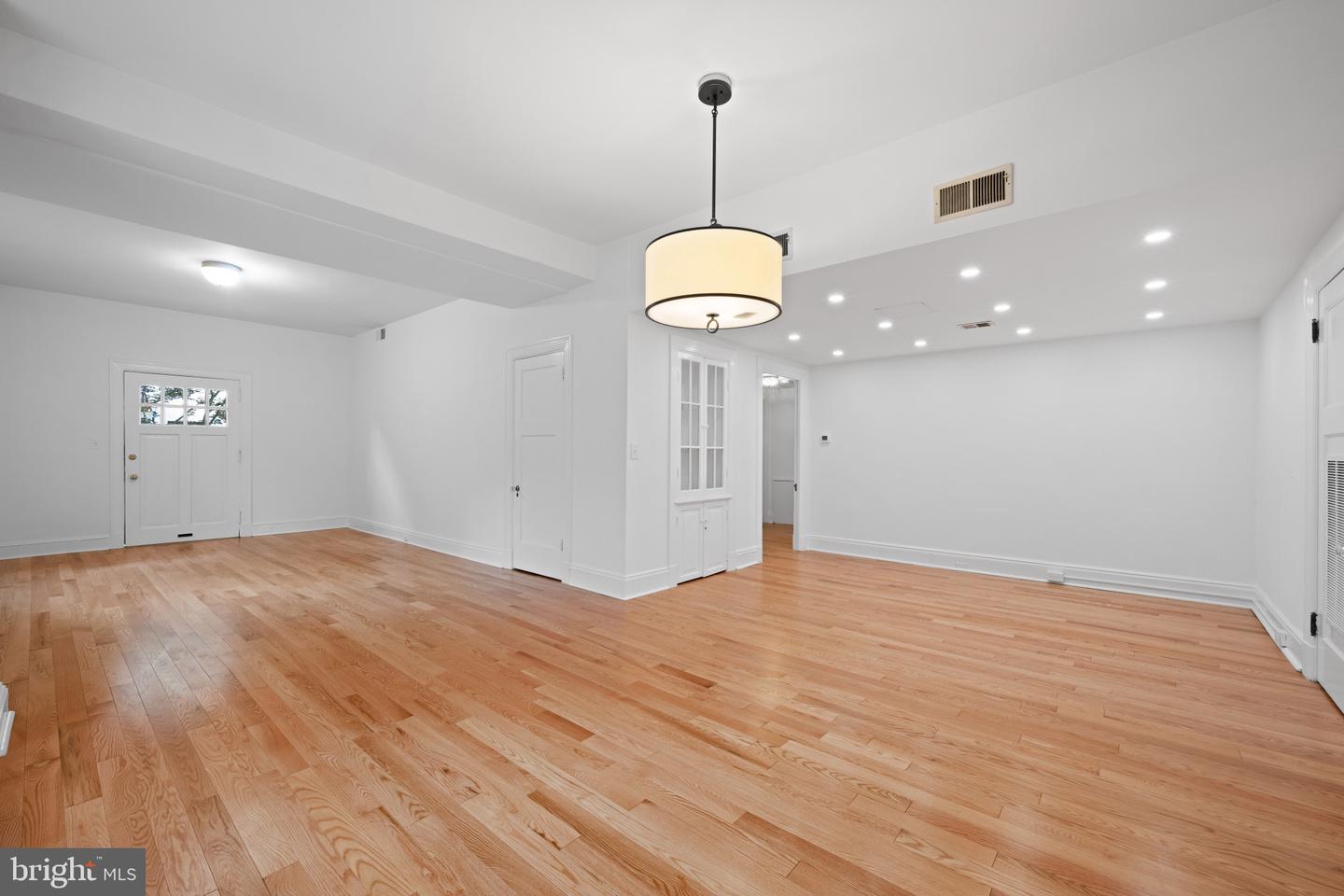 230 Stony Run Ln #5g Property Photo 10