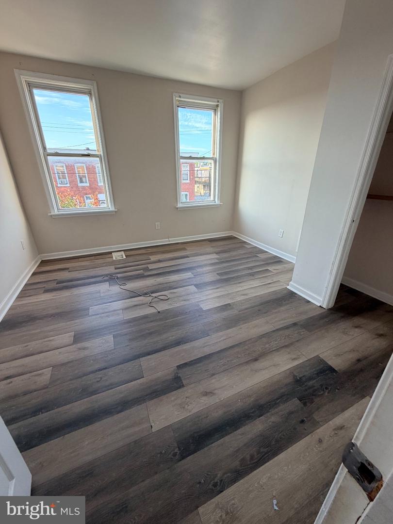 3104 E Fayette St Property Photo 6