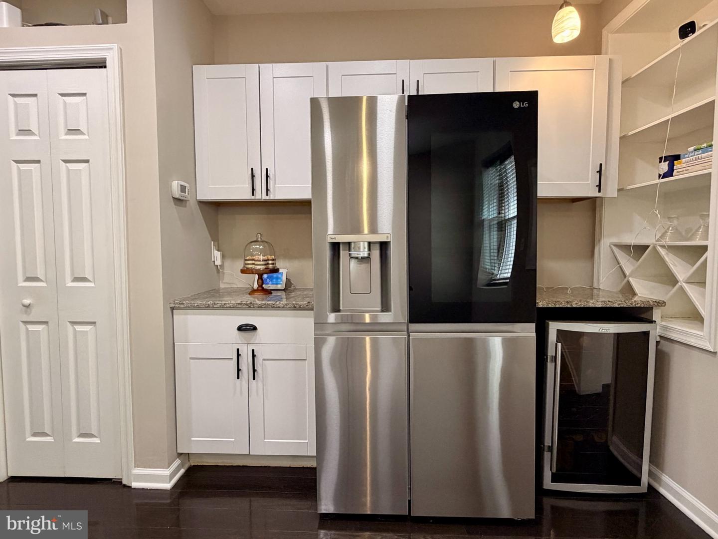 4105 Woodhaven Ave Property Photo 12
