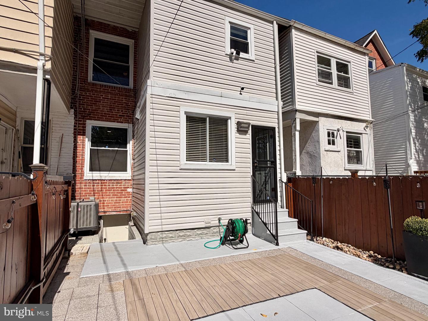 4105 Woodhaven Ave Property Photo 22